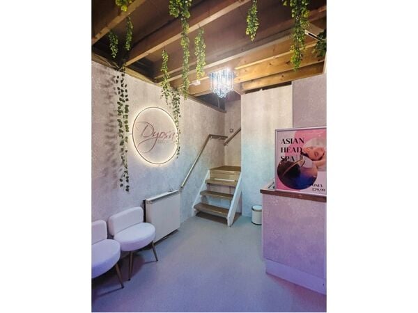 Stylish Beauty & Spa Business in Prime Shaftesbury Location