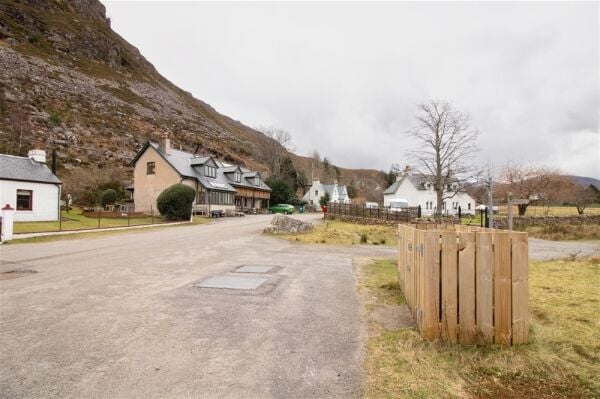 Torridon Stores & Café with Flat