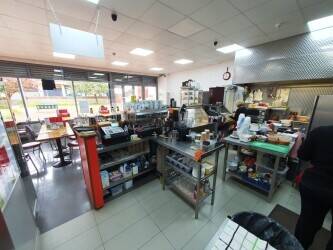 CAFÉ FOR SALE IN GREENWICH, LONDON - FULL A3 & ALCOHOL LICENCE (2300) CAFÉ FOR SALE IN GREENWICH, LONDON - FULL A3 & ALCOHOL LICENCE (2300)