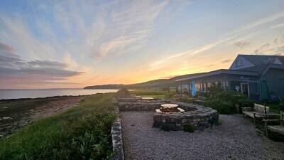 Seafront bistro and bar on the Isle of Arran with spectacular beach front location and views. Seafront bistro and bar on the Isle of Arran with spectacular beach front location and views.