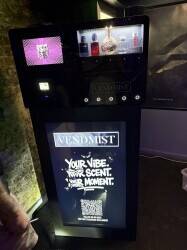 Perfume vending machine