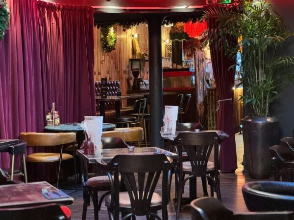 50 Cover Late Night Bar & Restaurant 50 Cover Late Night Bar & Restaurant