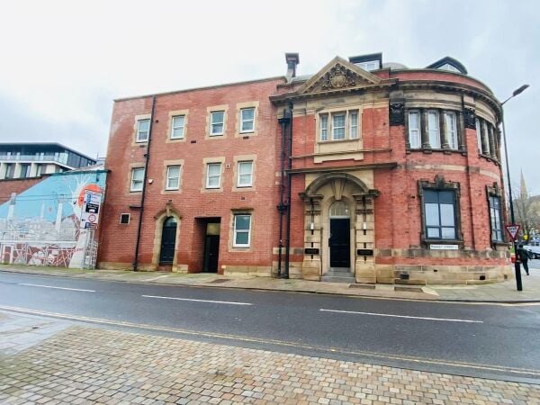 Freehold Town Centre Apartment Block Located in Rotherham, South Yorkshire Freehold Town Centre Apartment Block Located in Rotherham, South Yorkshire