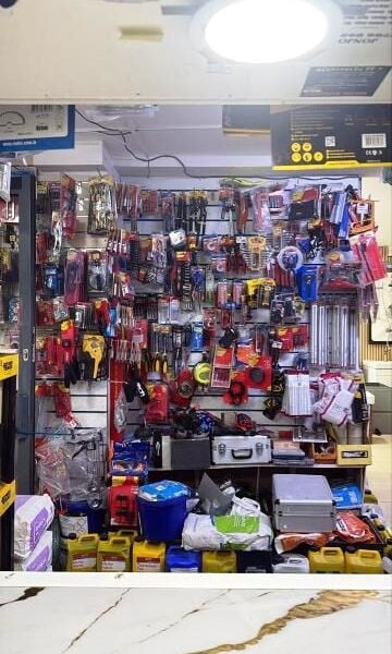 Hardware / Diy Store including Elctrical Goods, Paint, Plumbing And Roofing Materials for Sale Hardware / Diy Store including Elctrical Goods, Paint, Plumbing And Roofing Materials for Sale