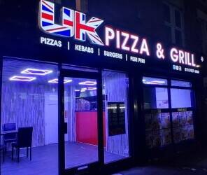 Takeaway For sale In Nottingham Prime Location, 4 Bed accommodation included.