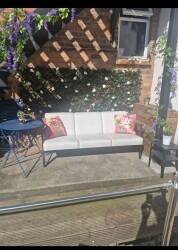 POPULAR CAFÉ & BISTRO + 1 BED FLAT, GEDLING, NOTTINGHAM 'For Sale' POPULAR CAFÉ & BISTRO + 1 BED FLAT, GEDLING, NOTTINGHAM 'For Sale'