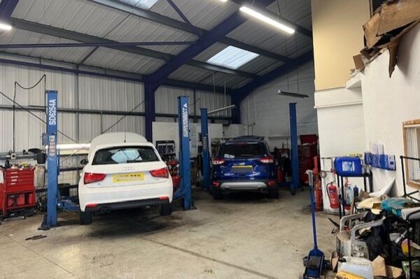 Established MOT Garage - Mid Glamorgan