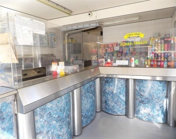 Long-established fish & chip shop, Leeds/Wakefield town centre