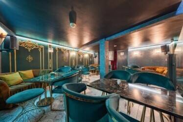 WELL ESTABLISHED BAR & RESTAURANT - FOR SALE - PALMERS GREEN, LONDON