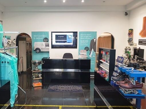 Dry Cleaners And Shoes Repairs And Keys for Sale