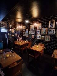 Proven Restaurant Concept - Flexible Lease, Low Overheads, Expansion Ready, Excellent Location