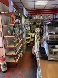 Off -licence in Cheshire with 4 bedroom flat
