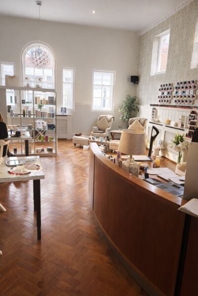 KuBu Spa - Henley, Oxfordshire. - REDUCED PRICE KuBu Spa - Henley, Oxfordshire. - REDUCED PRICE