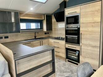NOTTINGHAMSHIRE - BRAND NEW LUXURY LODGE WITH TWO BEDROOMS AND DEDICATED PARKING NOTTINGHAMSHIRE - BRAND NEW LUXURY LODGE WITH TWO BEDROOMS AND DEDICATED PARKING