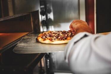 ESTABLISHED PIZZA RESTAURANT & TAKEAWAY