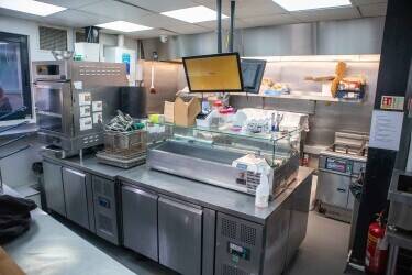 EAST SUSSEX - QUICK SERVICE RESTAURANT IN PRIME POSITION IN BRIGHTON