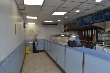 CS0355 Busy Fish & Chip Shop – £14,000 Weekly Sales | Prime Location with Parking