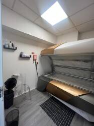 Tanning salon in high footfall area location is in Uxbridge UB9 Tanning salon in high footfall area location is in Uxbridge UB9