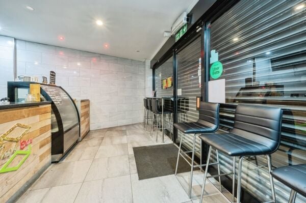 Established Caribbean Takeaway - Luton Established Caribbean Takeaway - Luton