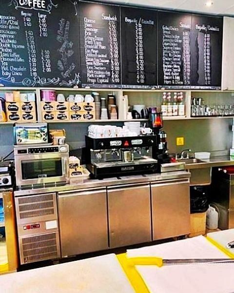 Portuguese Café & Deli full A3 Licence, With Specialist Groceries brazilian, South African And Portuguese And Gaming Zone for Sale