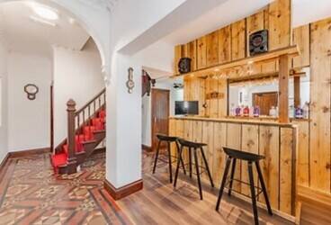 Luxury Holiday Home With Separate Annexe / Owners Accommodation - Flexible Seller
