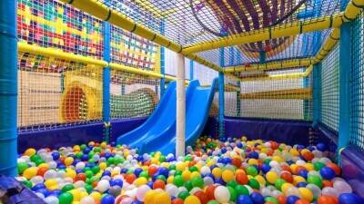 MULTI-REVENUE FAMILY LEISURE & HOSPITALITY BUSINESS MULTI-REVENUE FAMILY LEISURE & HOSPITALITY BUSINESS