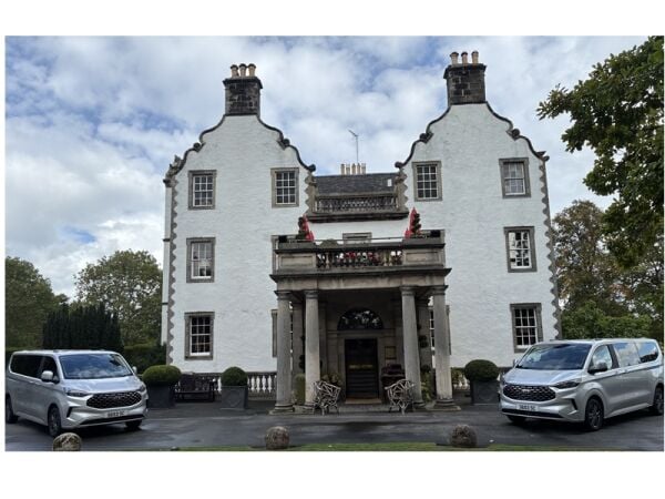 Driven to Impress – Luxury Chauffeur & Executive Travel Business Driven to Impress – Luxury Chauffeur & Executive Travel Business