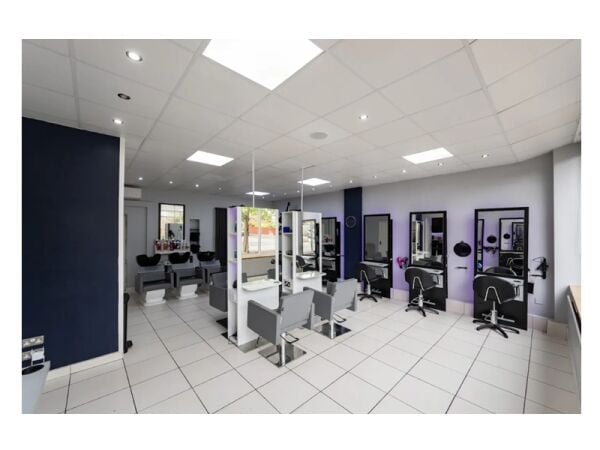 Style Meets Success – Established Hair Salon with Loyal Client Base Style Meets Success – Established Hair Salon with Loyal Client Base