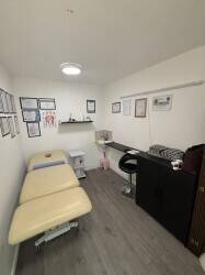 Hairdressing and beauty salon in Luton 