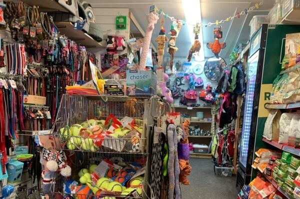 Established Pet Supplies Business - Grastang Established Pet Supplies Business - Grastang
