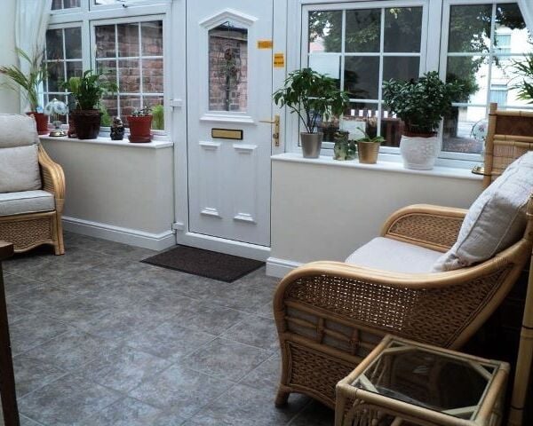 Freehold Old Established Bed & Breakfast for Sale