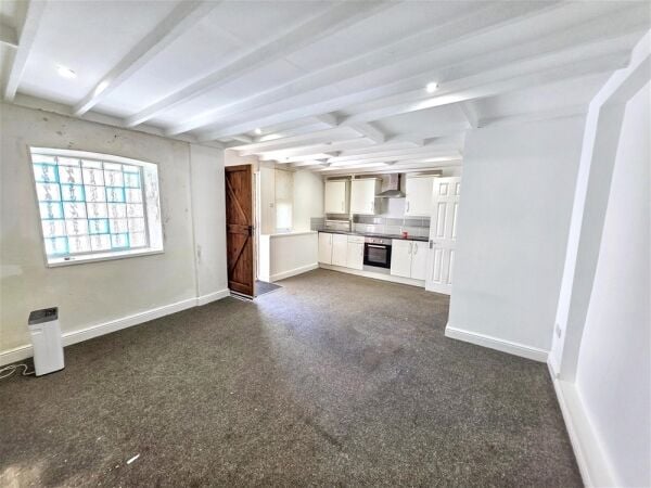 Auction Lot: Cottage in Paignton, Devon For Sale in Paignton Auction Lot: Cottage in Paignton, Devon For Sale in Paignton