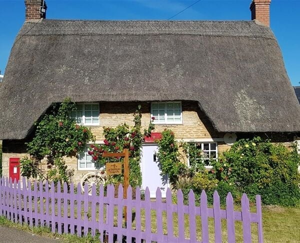 QUAINT TEAROOM QUAINT TEAROOM