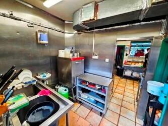 CAFÉ ESTABLISHED OVER 30 YEAR - FOR SALE - CROYDON, LONDON CAFÉ ESTABLISHED OVER 30 YEAR - FOR SALE - CROYDON, LONDON