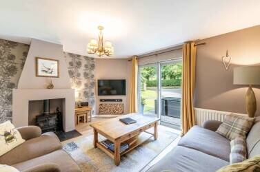 Holiday‑letting business at the prestigious Highland Club. Loch Ness