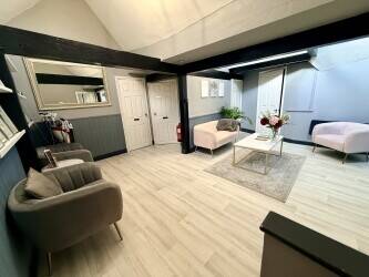 Fully Fitted Aesthetics Clinic & Training Facility &ndash; Salisbury Centre