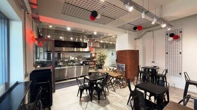 TURNKEY RESTAURANT/TAKEAWAY/CAFE – FOR SALE— HACKNEY / CAMDEN AREA TURNKEY RESTAURANT/TAKEAWAY/CAFE – FOR SALE— HACKNEY / CAMDEN AREA