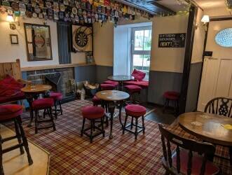 CARMARTHENSHIRE - TRADITIONAL VILLAGE PUB WITH ADDITIONAL ONE BEDROOM COTTAGE CARMARTHENSHIRE - TRADITIONAL VILLAGE PUB WITH ADDITIONAL ONE BEDROOM COTTAGE