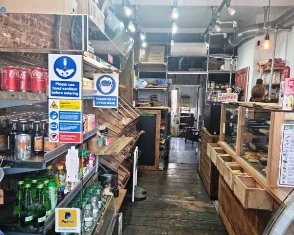 Décor Cafe, Sandwiches, Pastries & Gelato for Sale