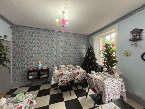 Charming Cafe & Afternoon Tea Room in Prime Mansfield Town Centre Location Charming Cafe & Afternoon Tea Room in Prime Mansfield Town Centre Location