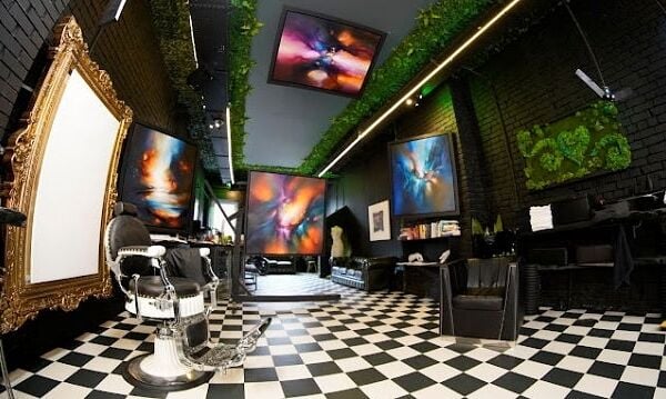 Trendy Luxary Barbers Shop for Sale