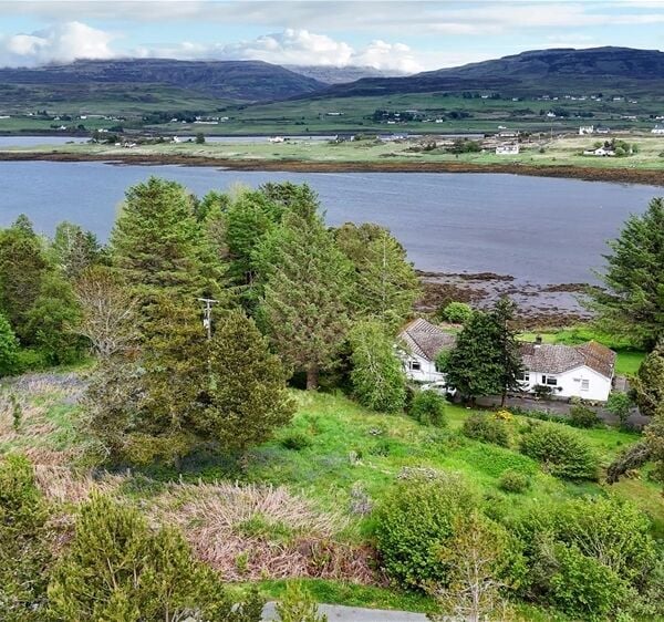 Auchendinny Guest House