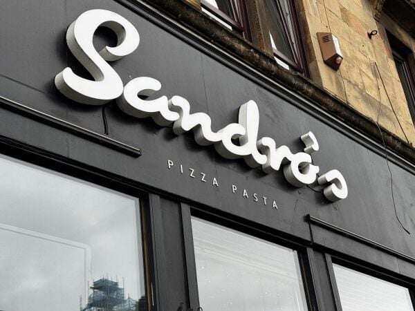 Restaurant for sale in Glasgow's West End near Kelvingrove Museum, 60-cover capacity. Restaurant for sale in Glasgow's West End near Kelvingrove Museum, 60-cover capacity.