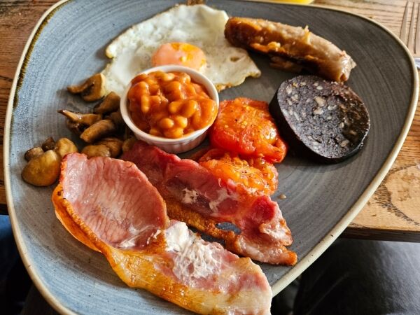 Established Owner-Operated Snack Bar and Café, Cambridgeshire