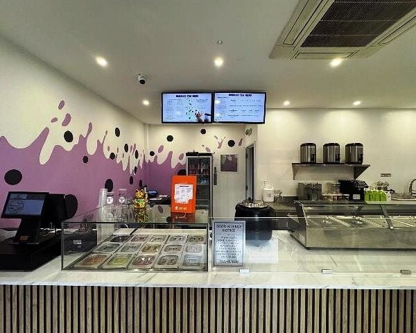 Bubble Tea & Vegan Burger Takeaway a3 Useage for Sale Bubble Tea & Vegan Burger Takeaway a3 Useage for Sale