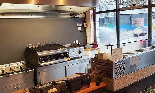 American / Mediterranen Barbecue Takeaway & Delivery specialising In Burgers And Wraps closed Since June 2025 for Sale American / Mediterranen Barbecue Takeaway & Delivery specialising In Burgers And Wraps closed Since June 2025 for Sale