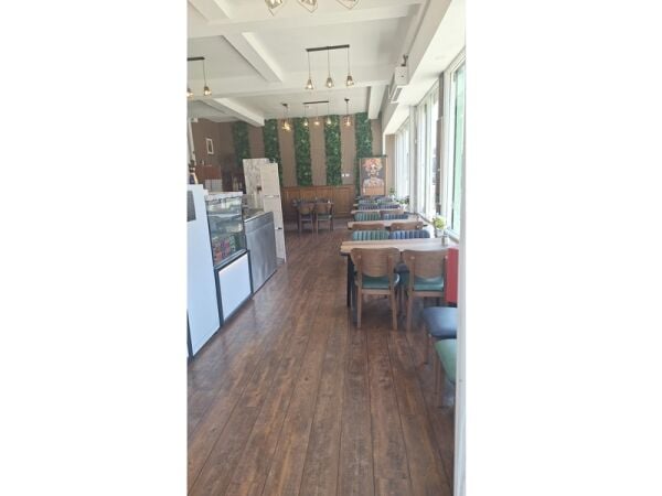 Freshly Fired Opportunity – Turnkey Pizza & Kebab Restaurant Freshly Fired Opportunity – Turnkey Pizza & Kebab Restaurant