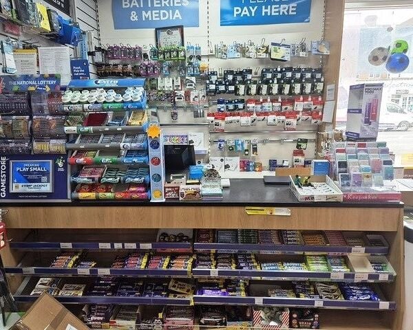 Stationery Business With Art Supplies, Cards And Gifts, National Lottery, Printing, Photocopying, Atm And Dhl Processing Point
Huge Potential To In Stationery Business With Art Supplies, Cards And Gifts, National Lottery, Printing, Photocopying, Atm And Dhl Processing Point
Huge Potential To In