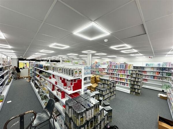 Wholesalers in Cheetham Hill, Manchester Wholesalers in Cheetham Hill, Manchester