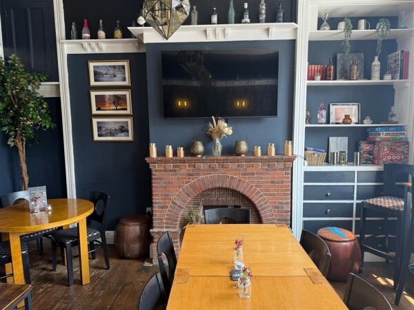 Licenced Trade, Pubs & Clubs For Sale in Burton-on-Trent Licenced Trade, Pubs & Clubs For Sale in Burton-on-Trent